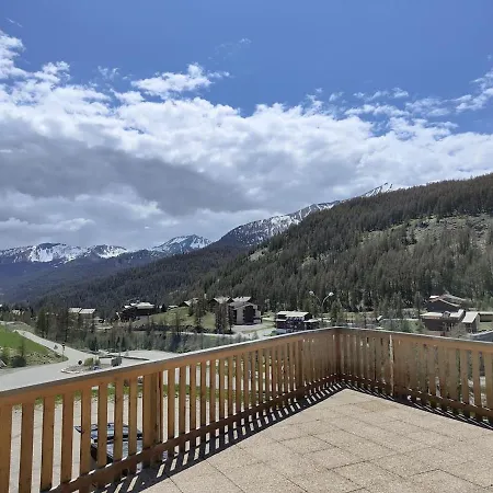 Grand Avec Veranda La Foux D'allos アパート *